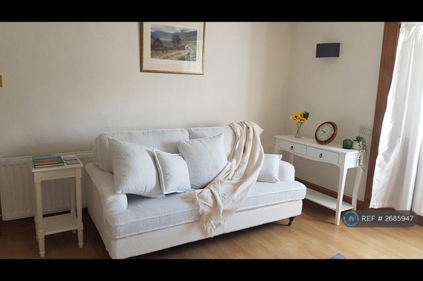 4 bedroom detached house to rent - Photo 1