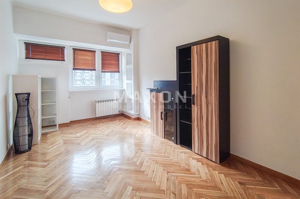 Kompaktowe I klimatyzacja | Metro ONZ - Photo 1