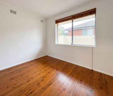Ground Floor Convenience in the Heart of Belmore - Photo 2