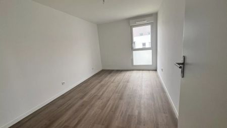 SPACIEUX T3 65M² - A LUISANT - Photo 3