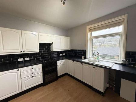 Cromer Grove, Keighley, BD21 - Photo 3