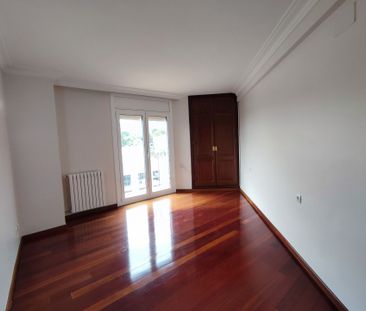 Piso de alquiler en Carrer de la Duquessa D'orleans, Sarrià - Photo 3