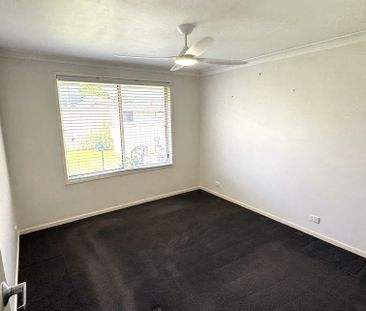 Tidy 2 bedroom Duplex - Photo 2