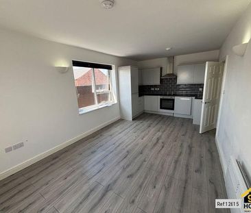 2 bed Apartment in 15 Earle Street Earlstown, Newton-le-Willows, WA... - Photo 2