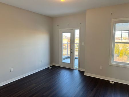 For Lease - 25 Prince William Boulevard, Clarington, Ontario - Photo 5