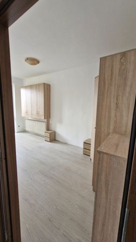Pronájem bytu 3+1 • 65 m² bez realitkyKopernikova, Třinec - Lyžbice, Moravskoslezský kraj - Photo 2