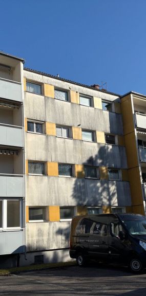 Moderne 3-Zimmer-Wohnung in Linz/Froschberg mit Balkon, Nähe Linzer Bahnhof & Raiffeisen Arena – Sanierung in Arbeit, ab Januar 2026! - Photo 1
