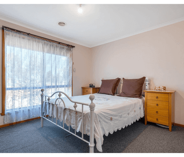 115 Shankland Boulevard, Meadow Heights, Vic 3048 - Photo 6