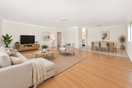 Spacious, Light Filled Three bedroom Apartment - Photo 2
