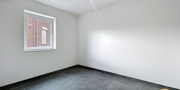 Appartement te huur in Liège voor € 970 met 2 slaapkamers - Foto 1