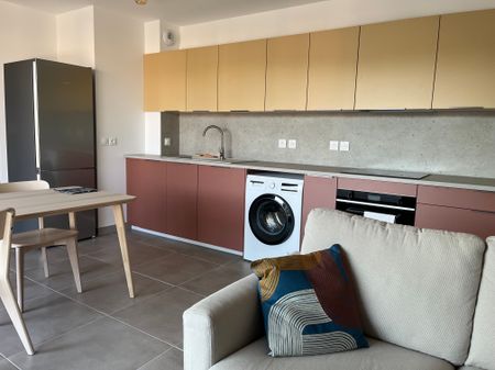 Location Appartement 2 pièces 47m² - Photo 5