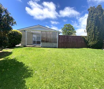 7 Tawake Place, Waitara - Photo 2