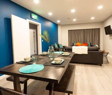 1 bedroom in a flat share to rent - Photo 4