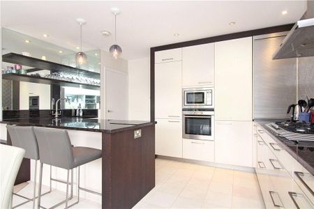 3 bedroom penthouse to rent - Photo 4