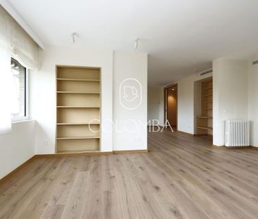 Luxury Duplex for rent in Madrid, Autonomous Region of Madrid - Photo 1