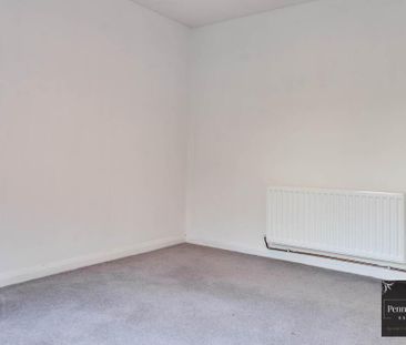 39 Meadowvale Crescent, Bangor, BT19 1HQ - Photo 2