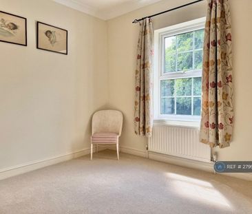 3 bedroom terraced house to rent - Photo 6