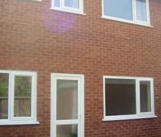 Four Bedroom Student Property Fully Refurbished - Photo 3