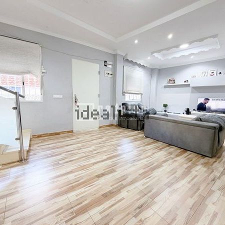 Alquiler de chalet adosado en Calle Calvario - Photo 1