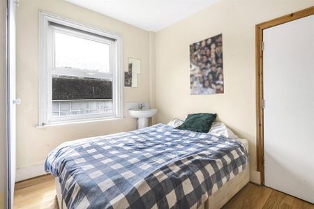 5 bedroom terraced house to rent - Photo 5