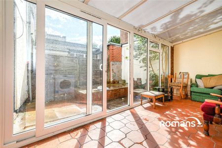 1 bedroom house to rent - Photo 2