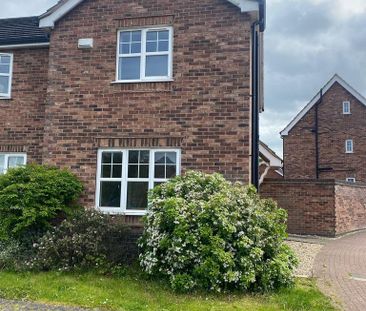 2 bedroom semi-detached house to rent - Photo 6