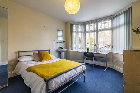 6 bedroom house to rent - Photo 3