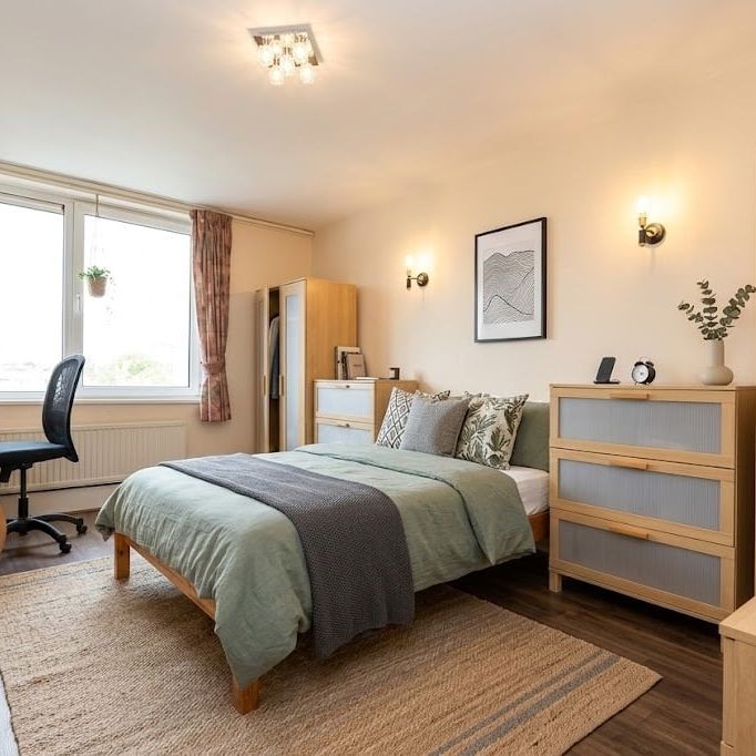 Room in a Shared Flat, Barrett House, NW6 - Photo 1