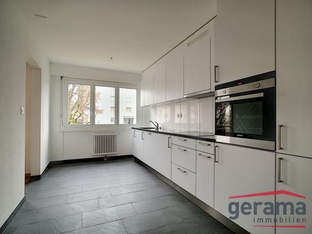 Appartement 5.5 pièces au 1er étage - Photo 2