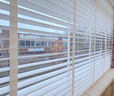 Harry Smith, Hockley Hill, Birmingham B18 - Photo 6