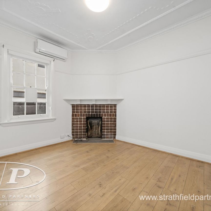 Three bedroom house for lease - Photo 1