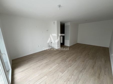 Location Appartement 2 pièces 46m² DOMENE 38420 - Photo 2