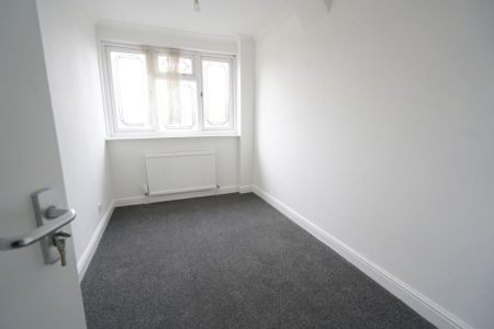 6 bedroom terraced house to rent - Photo 2