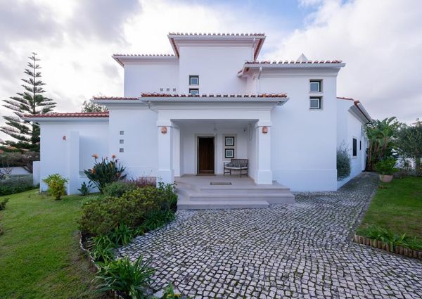 4 Bedroom House with swimming pool, Quinta da Beloura, Sintra