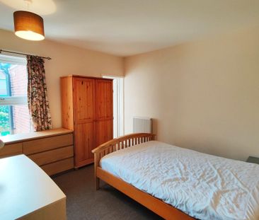 Gloucester Street - Photo 3