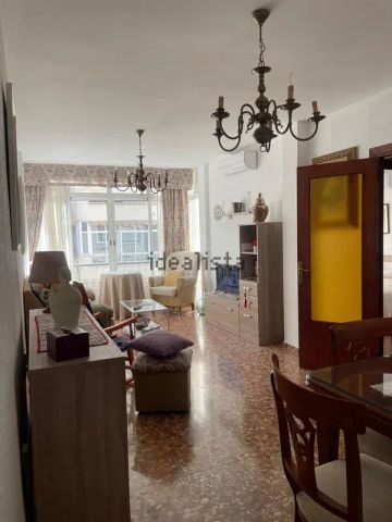 Alquiler de piso en Centro - Photo 4