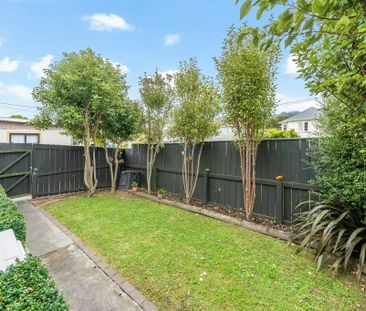 Easy Living in Taita – 2-Bedroom - Photo 3