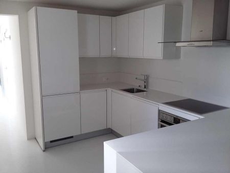 Lugano-via Nassa, appartamento bilocale mansardato. - Photo 4