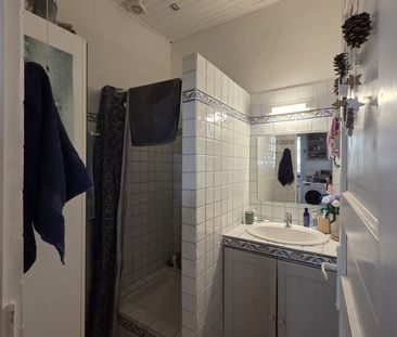 Location Appartement 2 pièces 38m² AIX EN PROVENCE 13100 - Photo 2