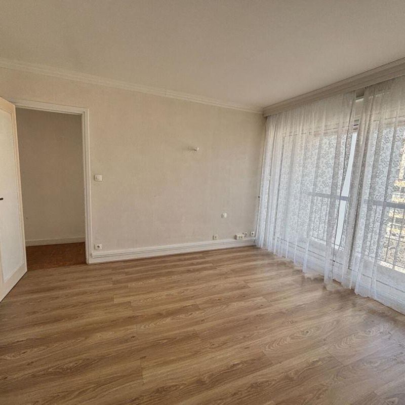 Location Appartement 4 pièces 102m² ST BRIEUC 22000 - Photo 1