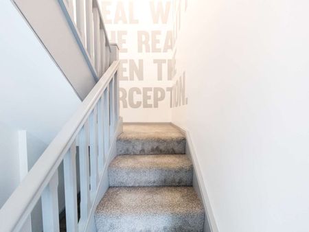 Knightstone Avenue - Photo 5