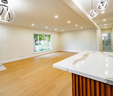 For Lease - 243 Ruggles Avenue Unit# Main, Richmond Hill, Ontario - Photo 4