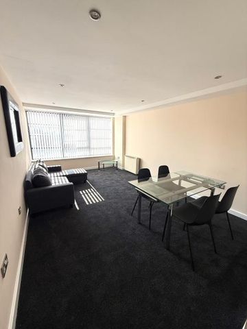 2 bedroom apartment to rent - Photo 4