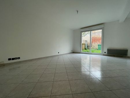 Location Maison 4 pièces 84m² - Photo 2