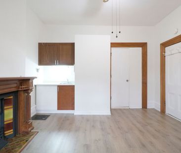 For Lease - 39 Macdonell Avenue Unit# 1, Toronto, Ontario - Photo 4