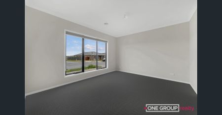 Modern Family Home! - Photo 5