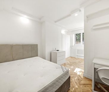 4 bedroom flat to rent - Photo 6