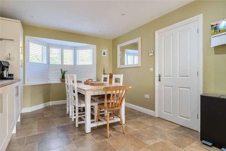 The Lockleys, Longmoor Road, Greatham, Hampshire, GU33 - Photo 5