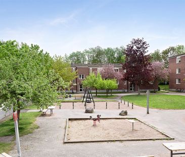 Rusthållaregården 16 - Photo 2