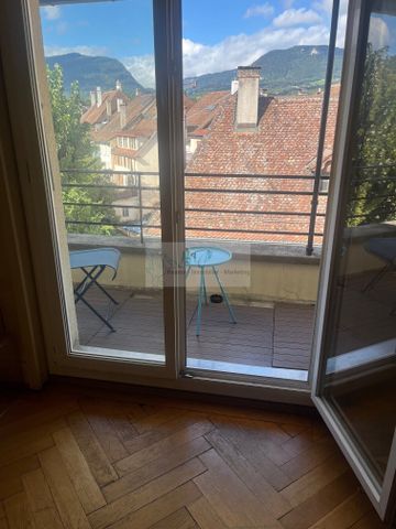 2.5 room apartment with balcony in the center of Colombier - Photo 4